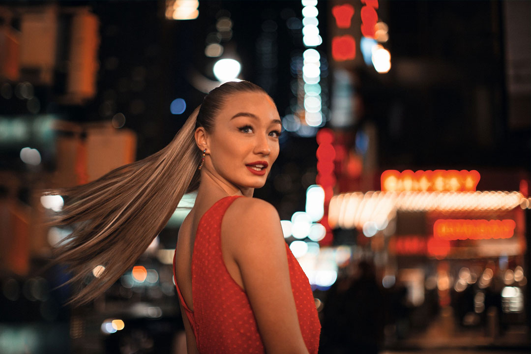 ‘Staklena’ kosa i dalje je apsolutni trend. Postoji način da izravnate svoju kosu bez grižnje savjesti